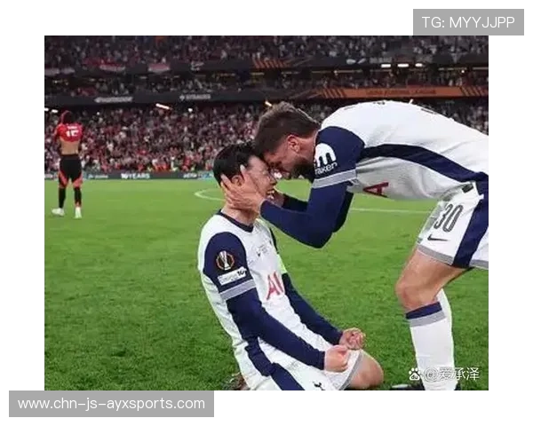 热刺边路快攻成型，孙兴慜回敲时机完美