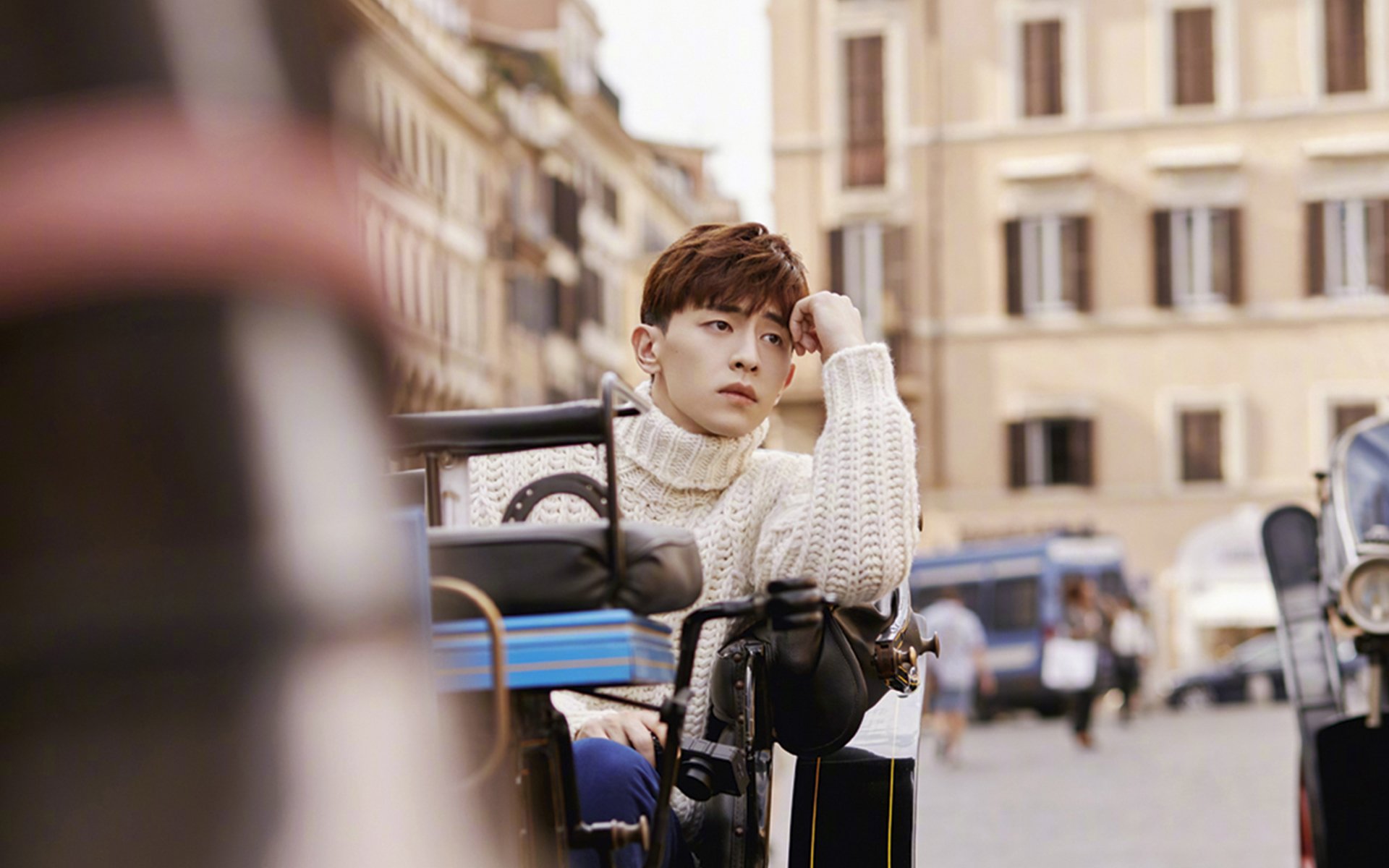 裁判团队全程高水平执法避免争议判罚比赛节奏掌控力增强，裁判建议